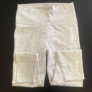 Fabletics Cream Patterned Bike Shorts